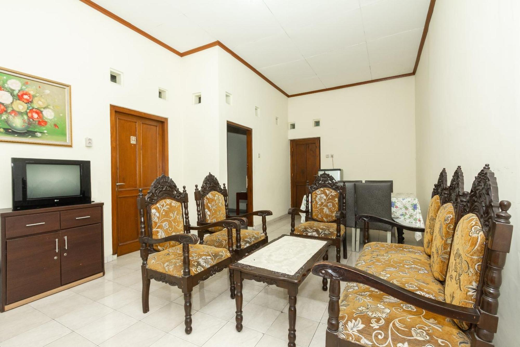 Hotel Super Oyo 1150 Omah Ladrang Kejayan Zewnętrze zdjęcie